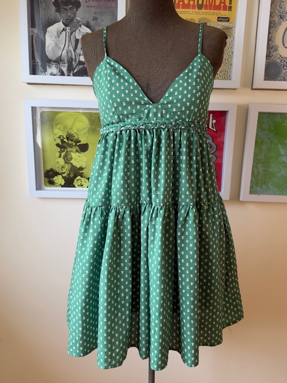 Green Ditsy Floral Tie-Back Mini Sundress | Cottagecore Babydoll Tiered